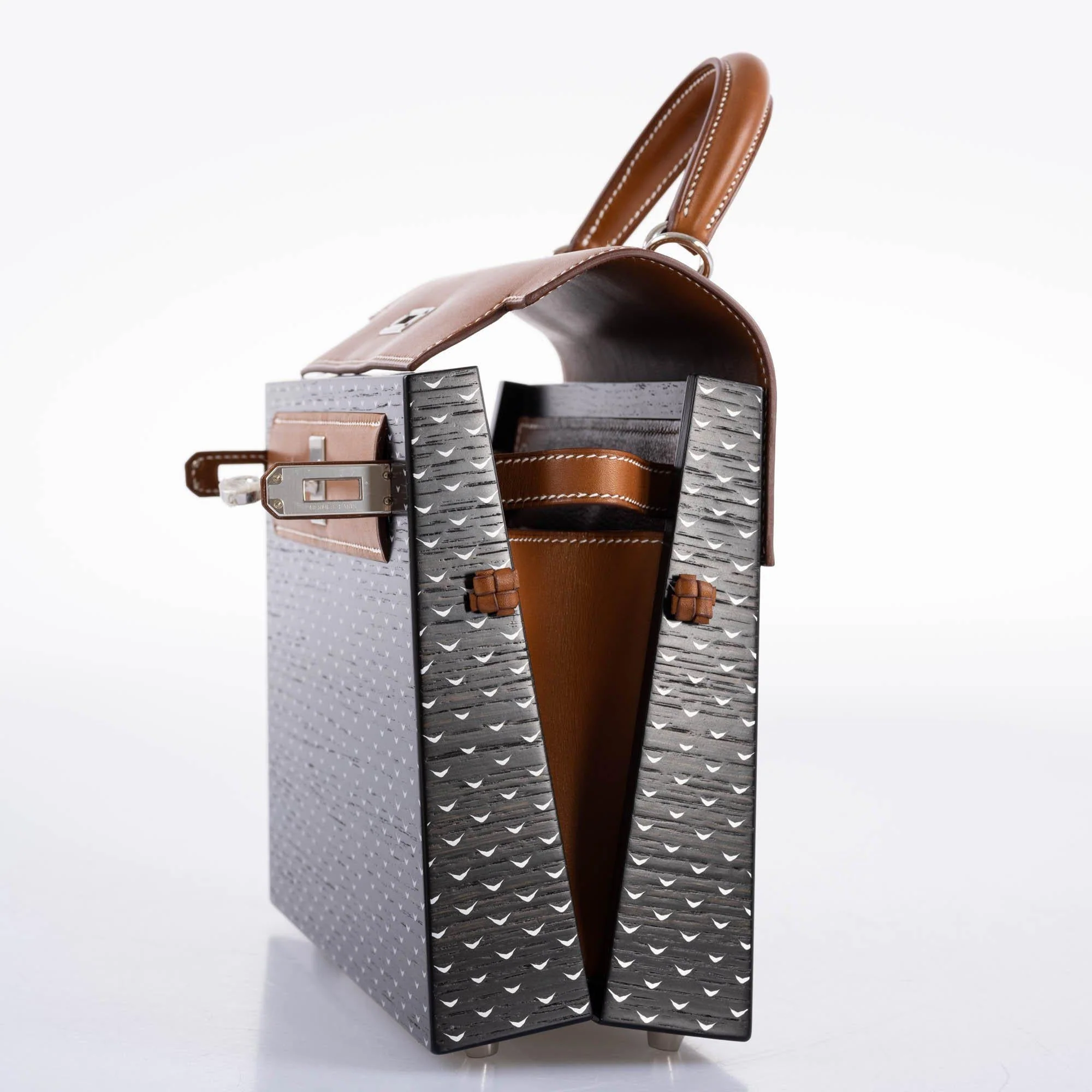Hermès Kellywood 22 Bog Oak, Aluminum & Barenia Leather Palladium Hardware