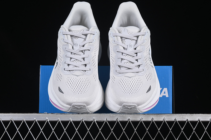 HOKA One One Bondi 9