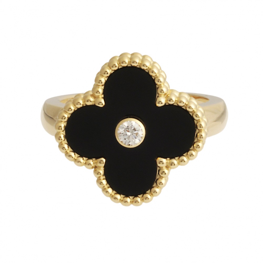 Van Cleef & Arpels Vintage Alhambra Ring 18K Yellow Gold ARA41000