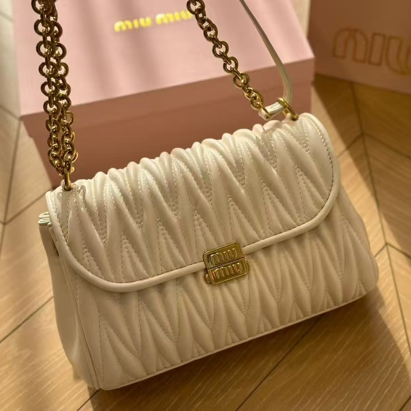 Miumiu baguette chain crossbody bag - cnluxepick