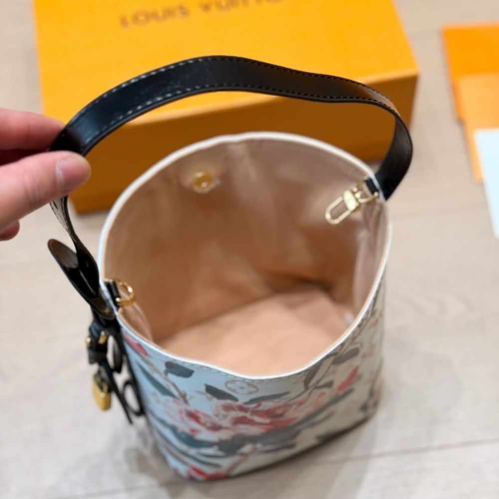 Louis Vuitton All In BB Monogram Dune M29067 7.1 Inches