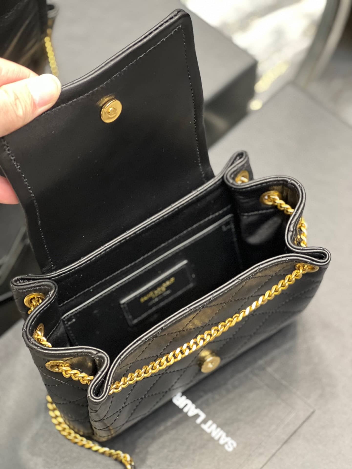 Saint Laurent Mini Nolita In Black 18Cm