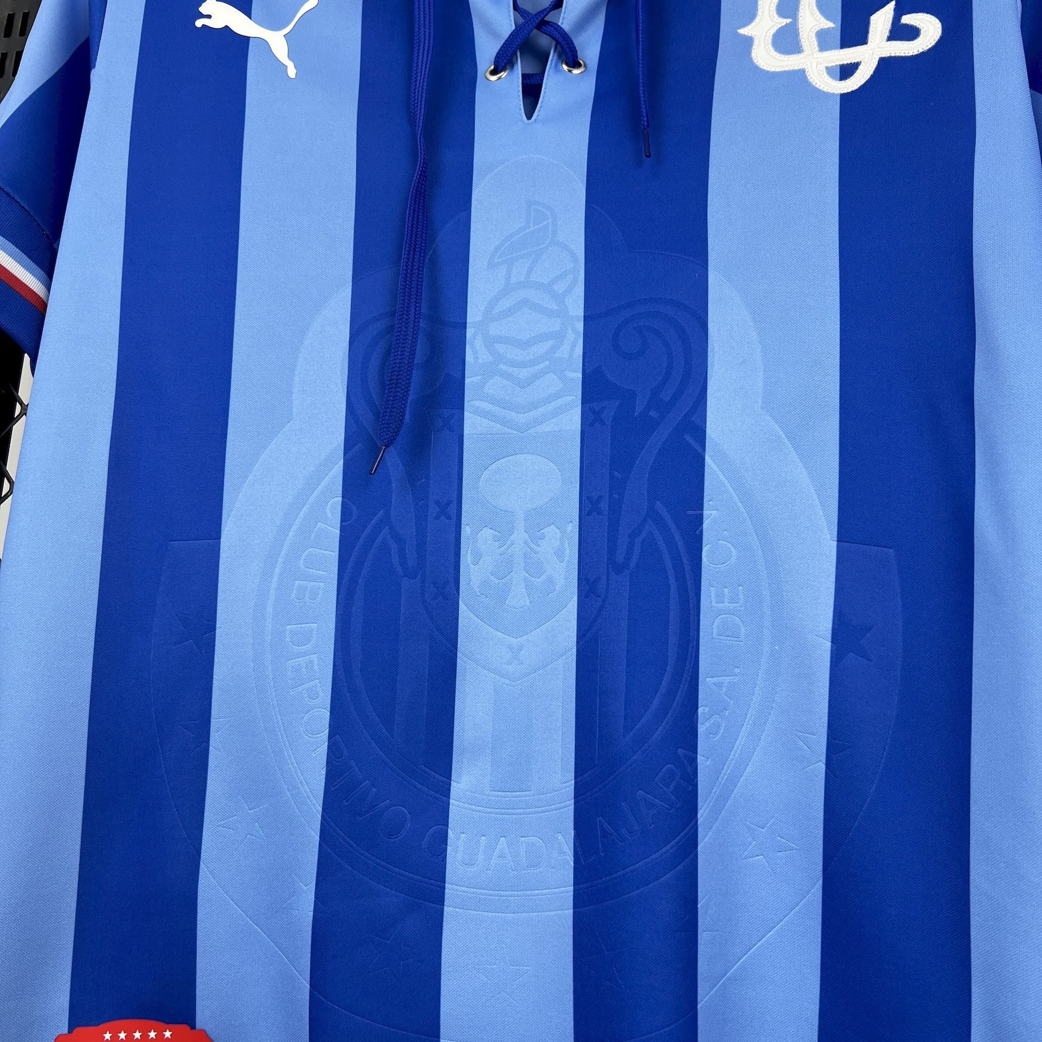 Retro Chivas 2017/18 110th Anniversary Jeresy