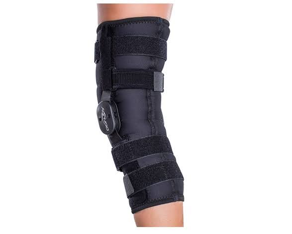 DonJoy Playmaker Neoprene Knee Brace (Style: Sleeve with Patella Donut, Size: Small)