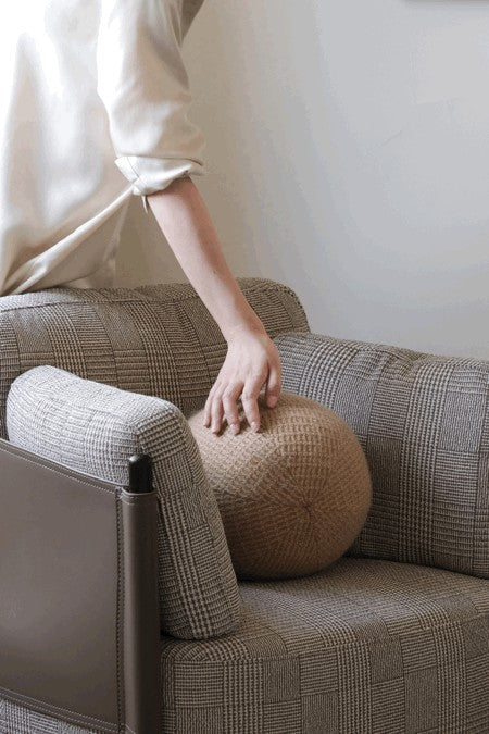 BD088 (Single) - Italian B&B Style Merino Wool and Cashmere Hazelnut Ball Pillow: Soft and Light, Ideal for Bedside