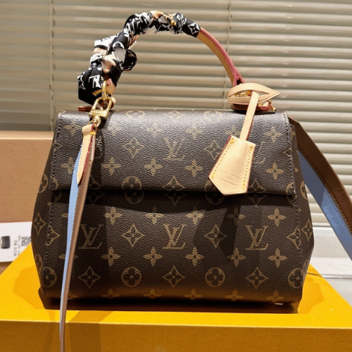 Louis Vuitton Cluny BB Monogram 9.8 Inches