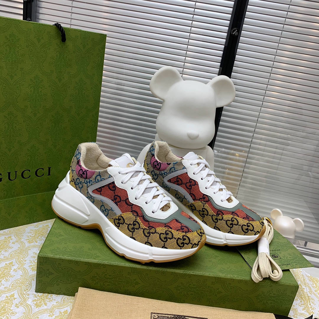 Gucci sneakers - cnluxepick