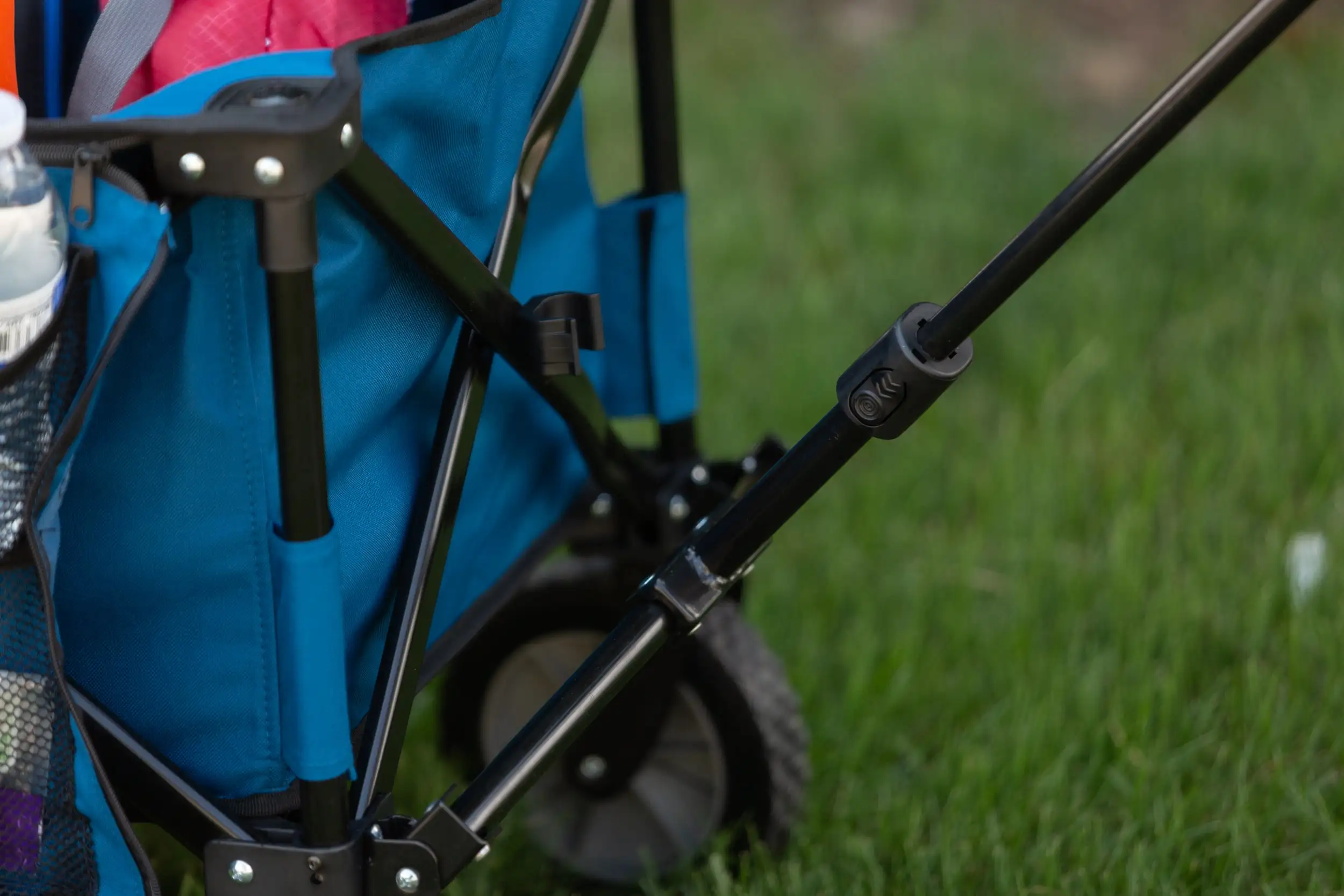 Ozark Trail Quad Folding Camp Wagon with Tailgate, Blue