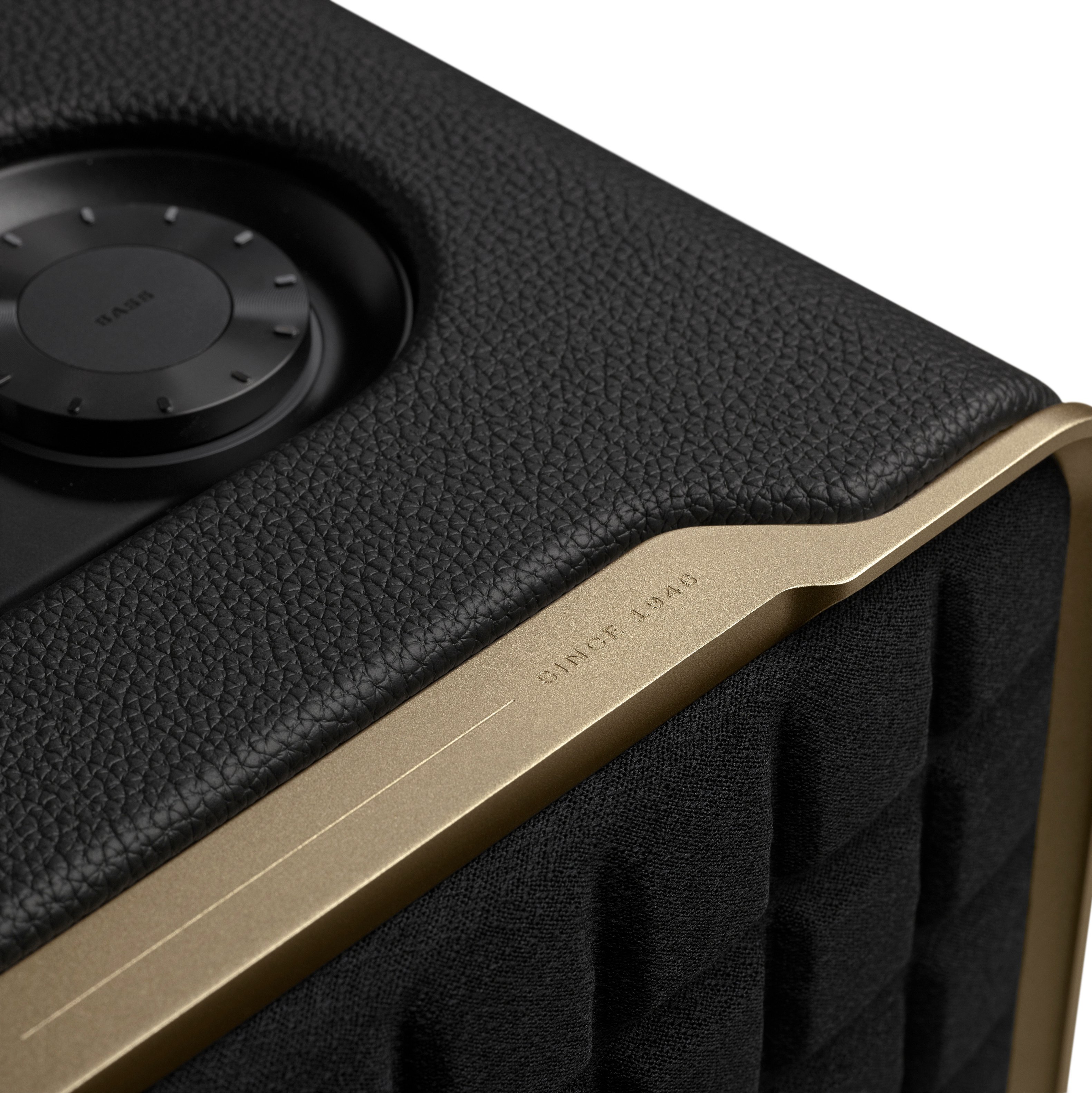 JBL - Authentics 200 Smart Home Speaker - Black