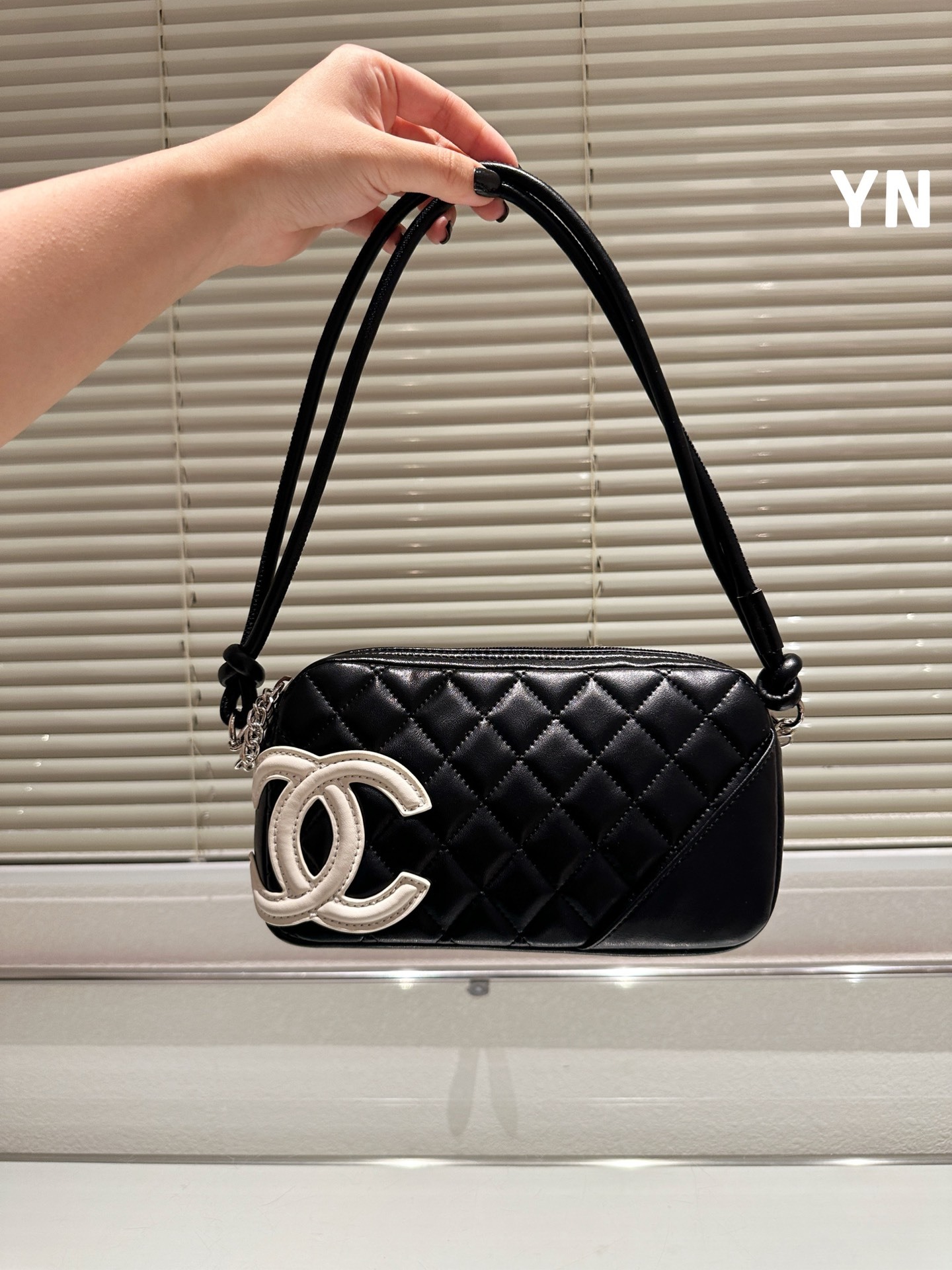 Vintage Chanel Bag - cnluxepick