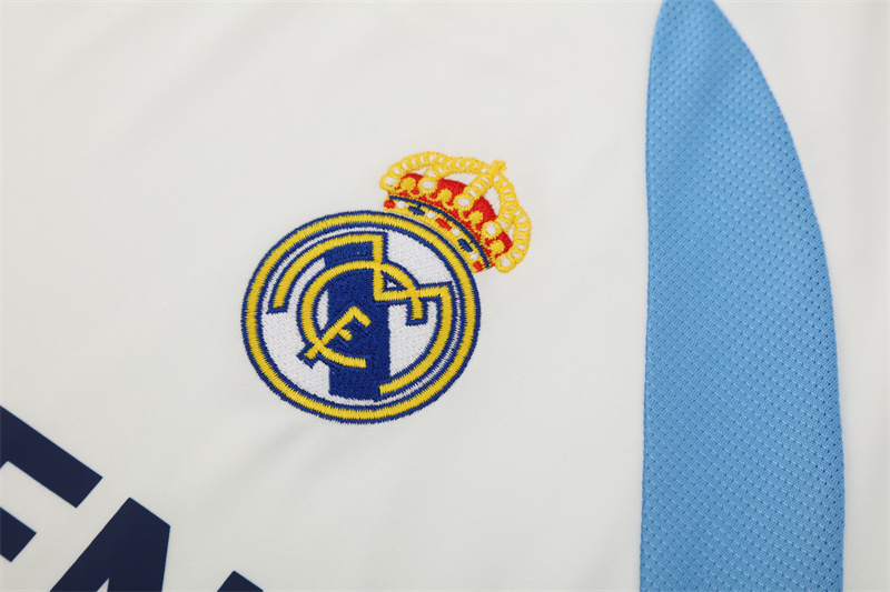 2005/06 Real Madrid Retro Short Sleeves Training Jersey - White 3