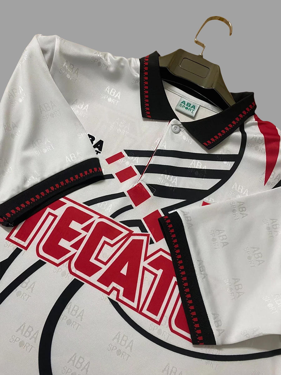 Retro Atlas 94/95 Away Jersey