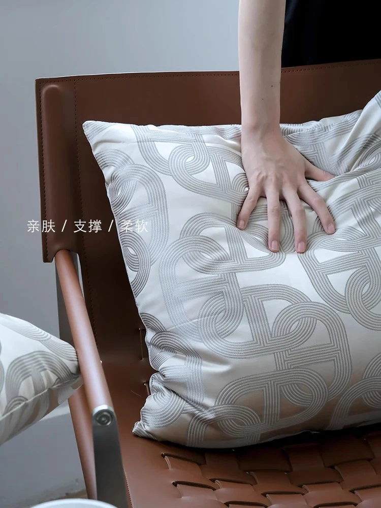BD077 - Herm@s Embroidered 