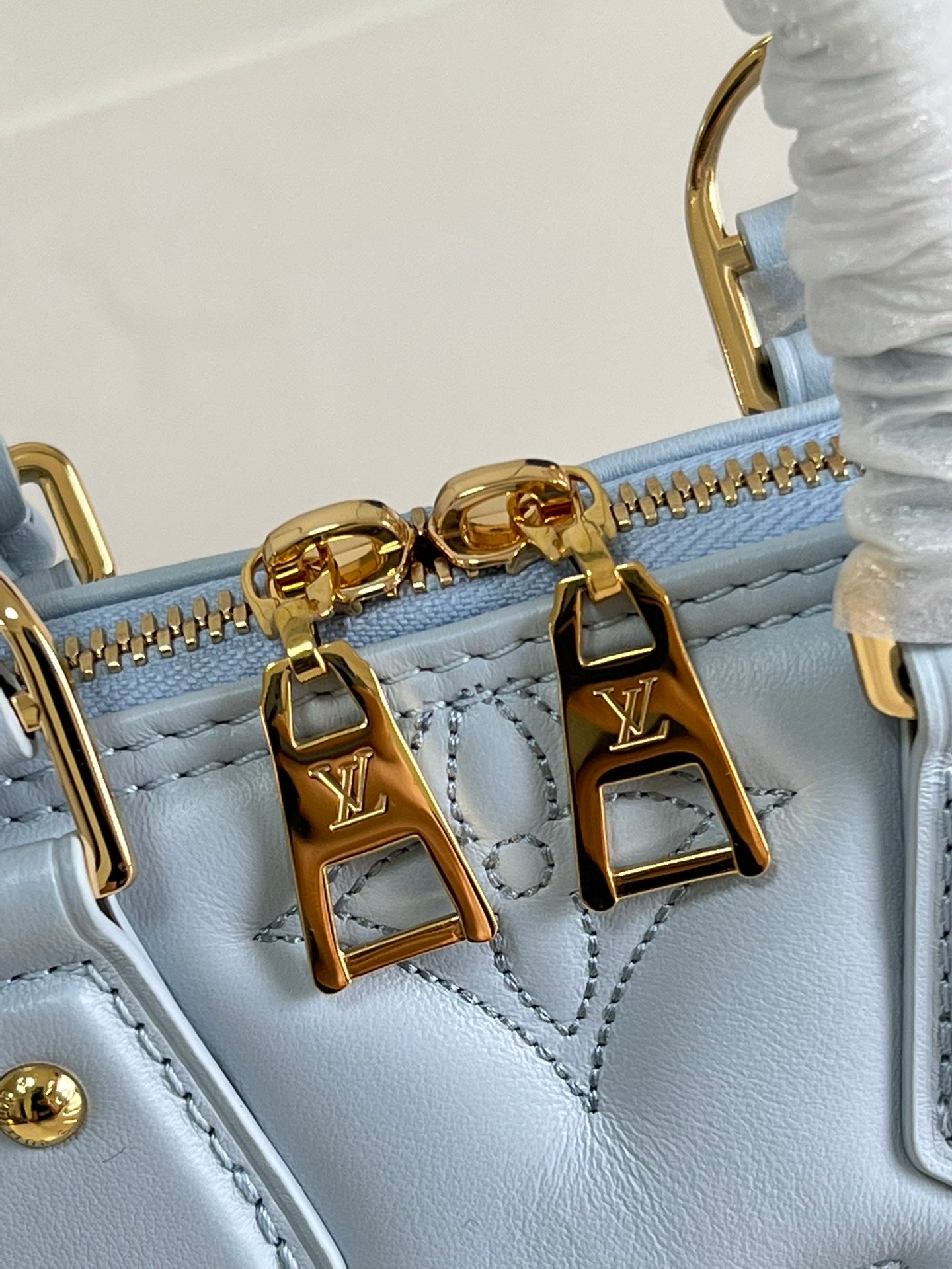 Louis Vuitton Alma Bb 24Cm Blue