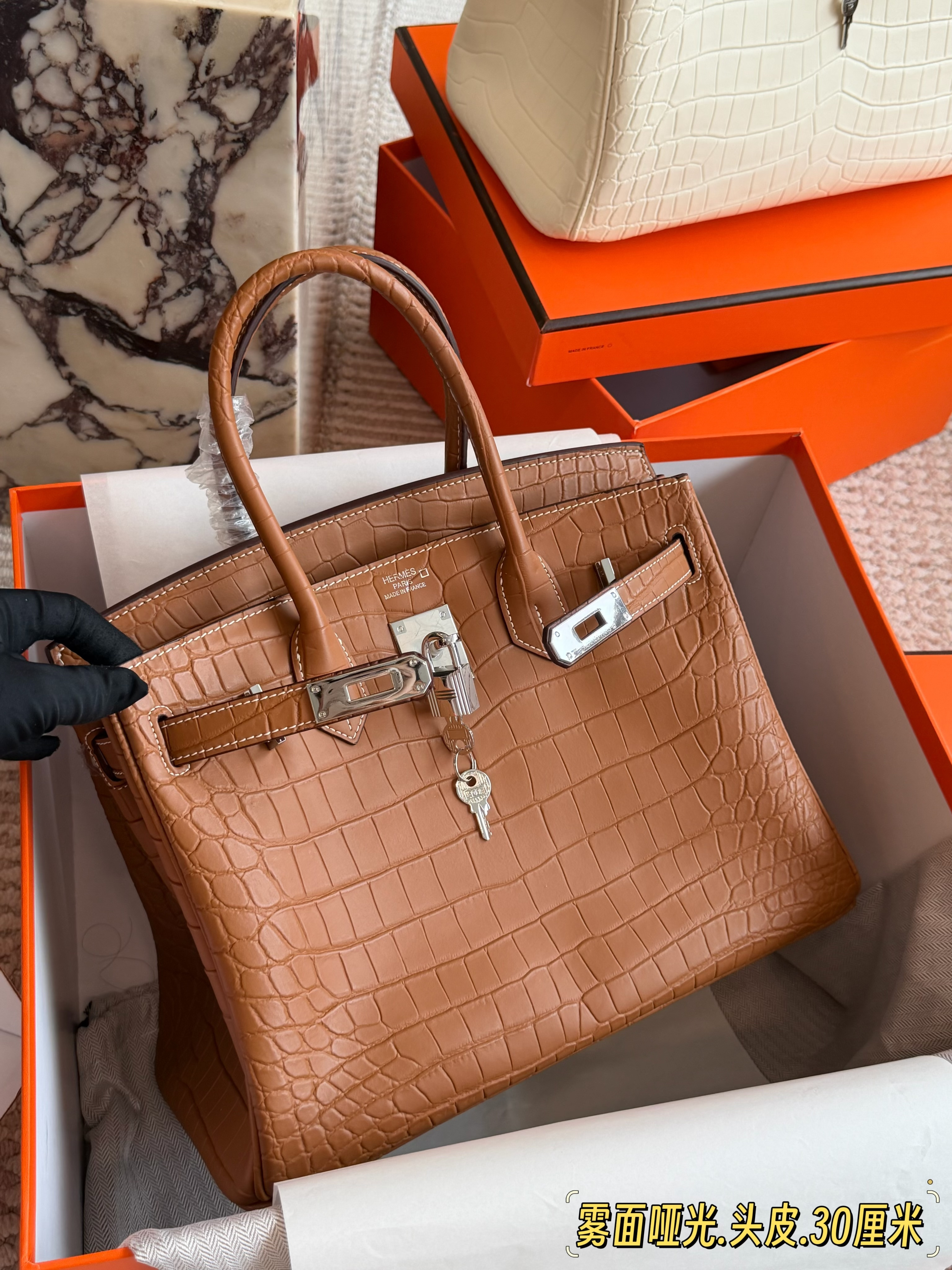 Hermes Birkin Matte Handbag - cnluxepick