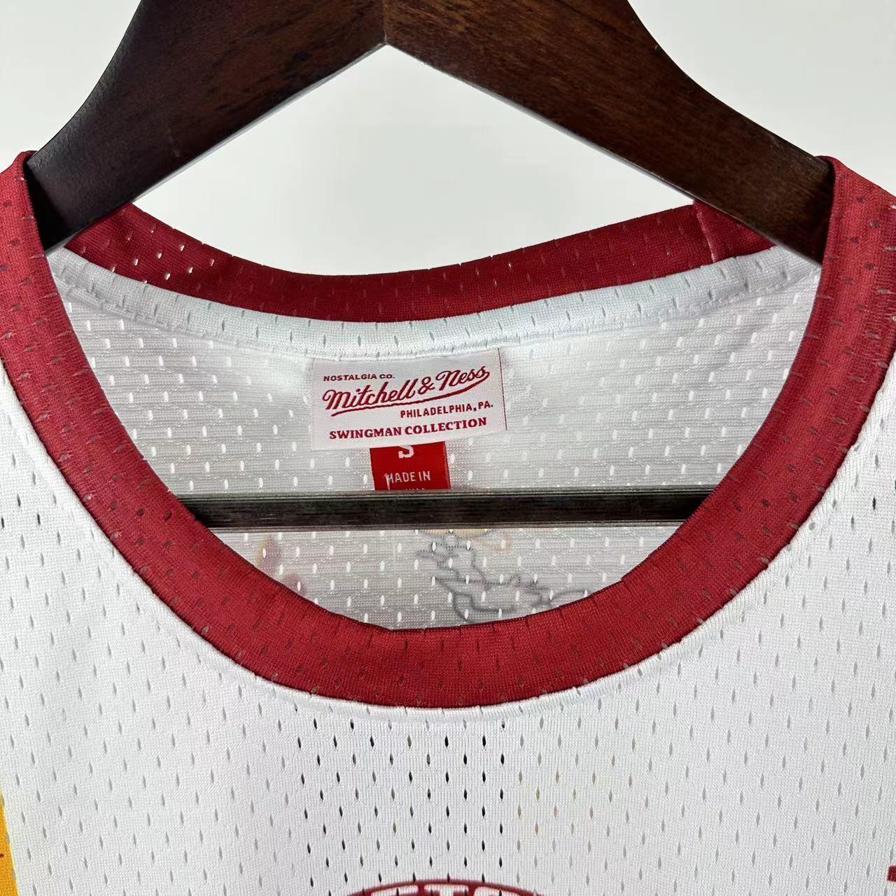 Retro  Rockets White