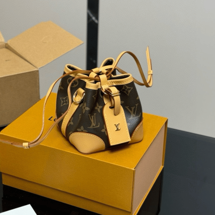 Louis Vuitton Noé BB Monogram Brown 8.7 Inches