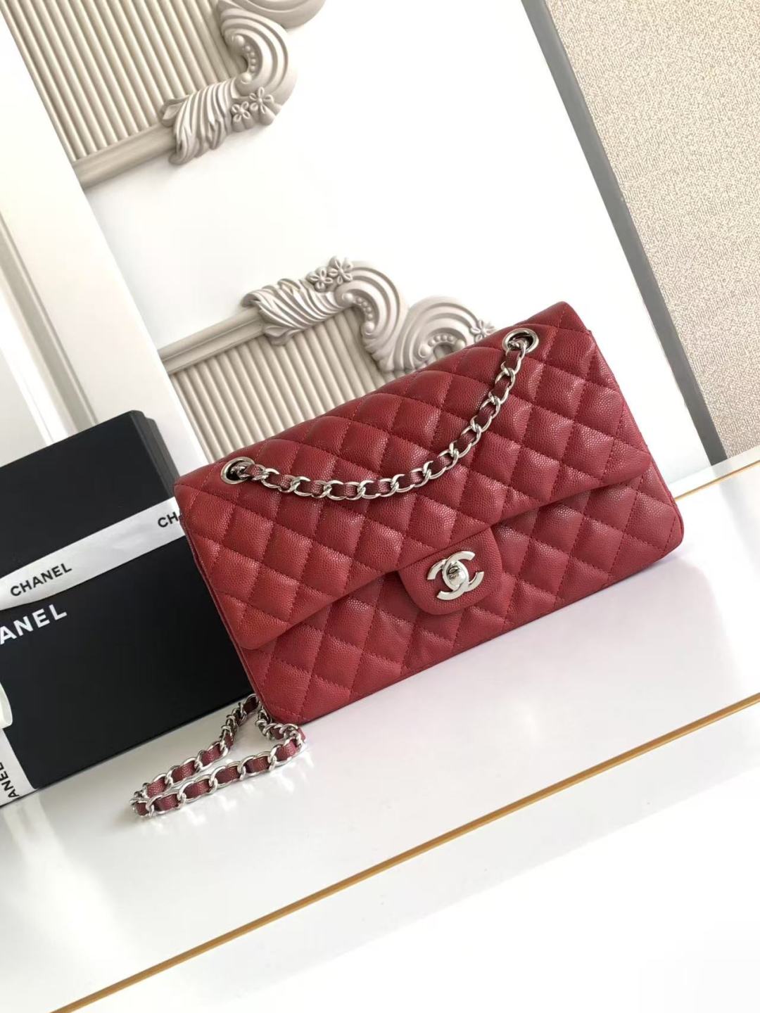Chanel Classic Flap Bag 25 cm Red Silver-Tone Hardware A01112