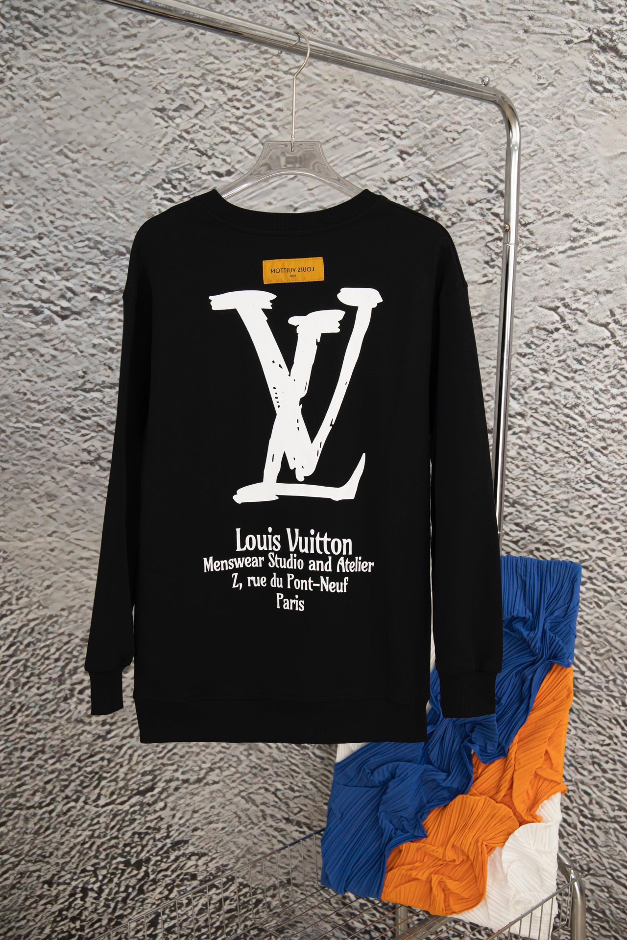 LV large Logo printed crew neck hoodie - cnluxepick