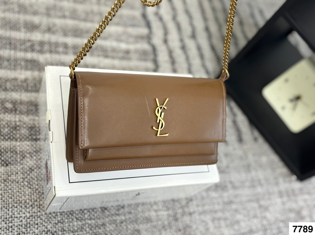YSL's new Sunset chain bag - cnluxepick