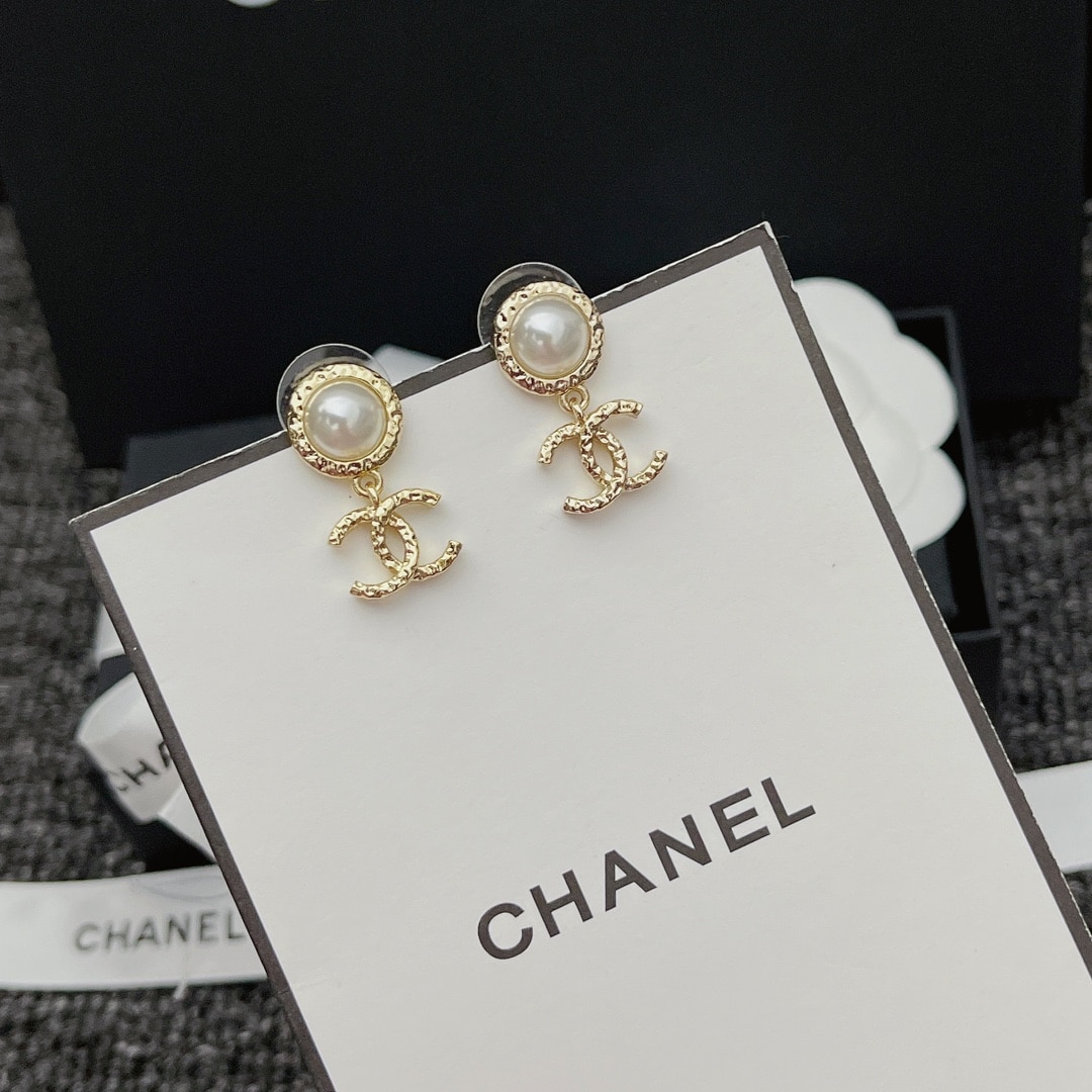 Chanel Cc Pearl Earrings