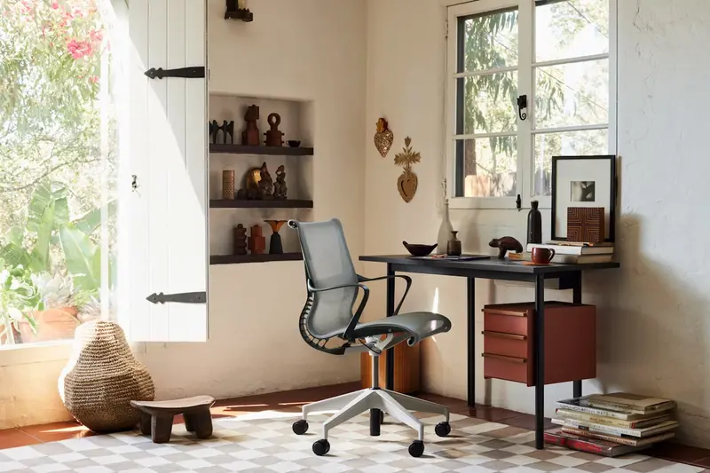 Setu Chair with Armrests – Flexible Kinetic Support & Four-Way Adjustable Arms