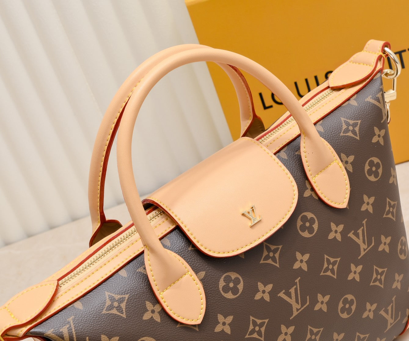 Louis Vuitton Tote Bag Monogram Canvas Beige 26Cm