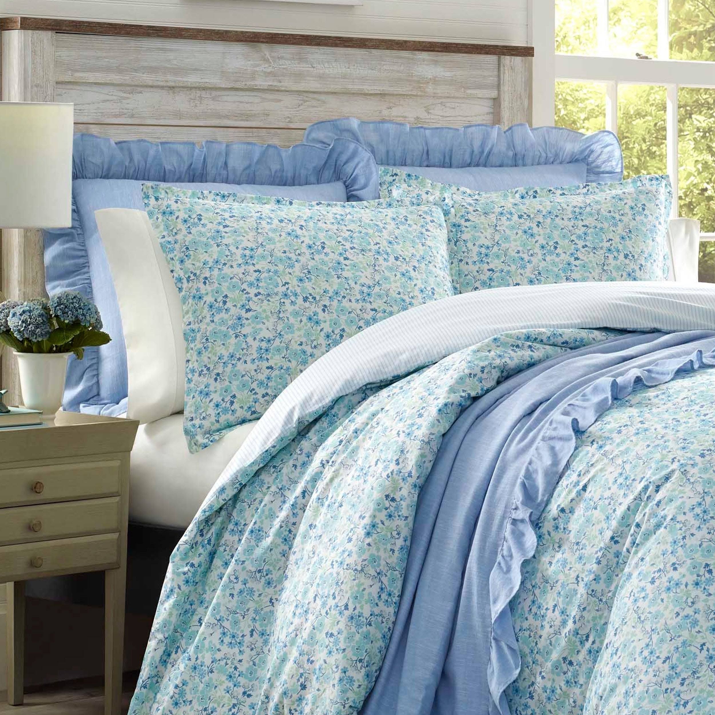 Laura Ashley Jaynie Duvet Cover Set Blue Full/Queen