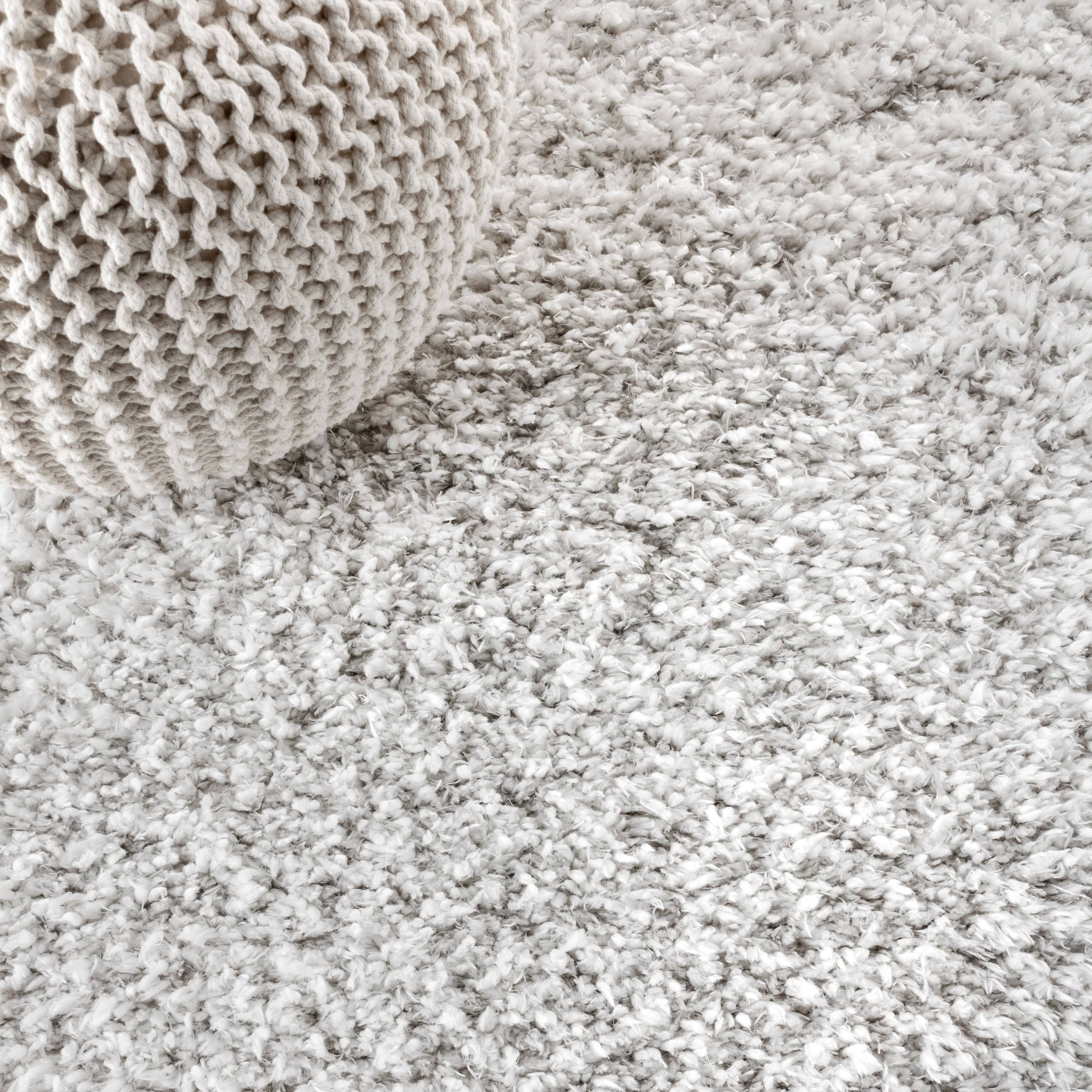 Jonathan Y Lighting Ala102-28 Alaska Shag 2-1/4& x 8& Shag Polyester Solid Runner, Gray