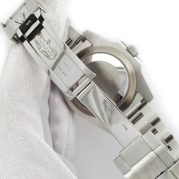 Rolex Submariner Date 116610LN “Black Dial” Top Tier Replica Edition