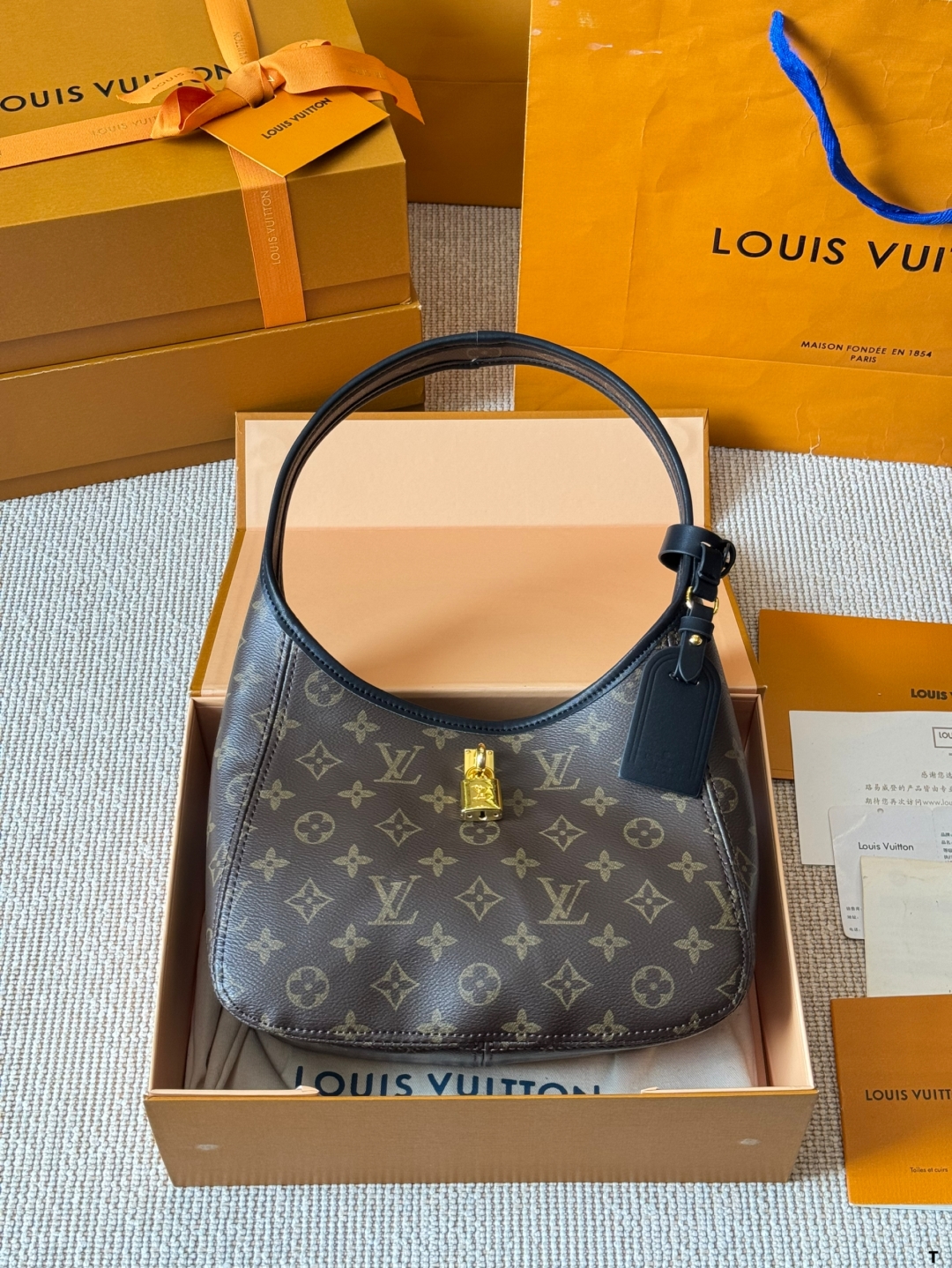 LV new bag The Drop small handbag retro - cnluxepick