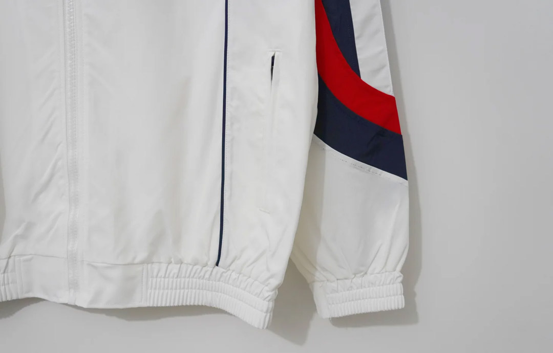 RETRO ENGLAND  WINDBREAKER
