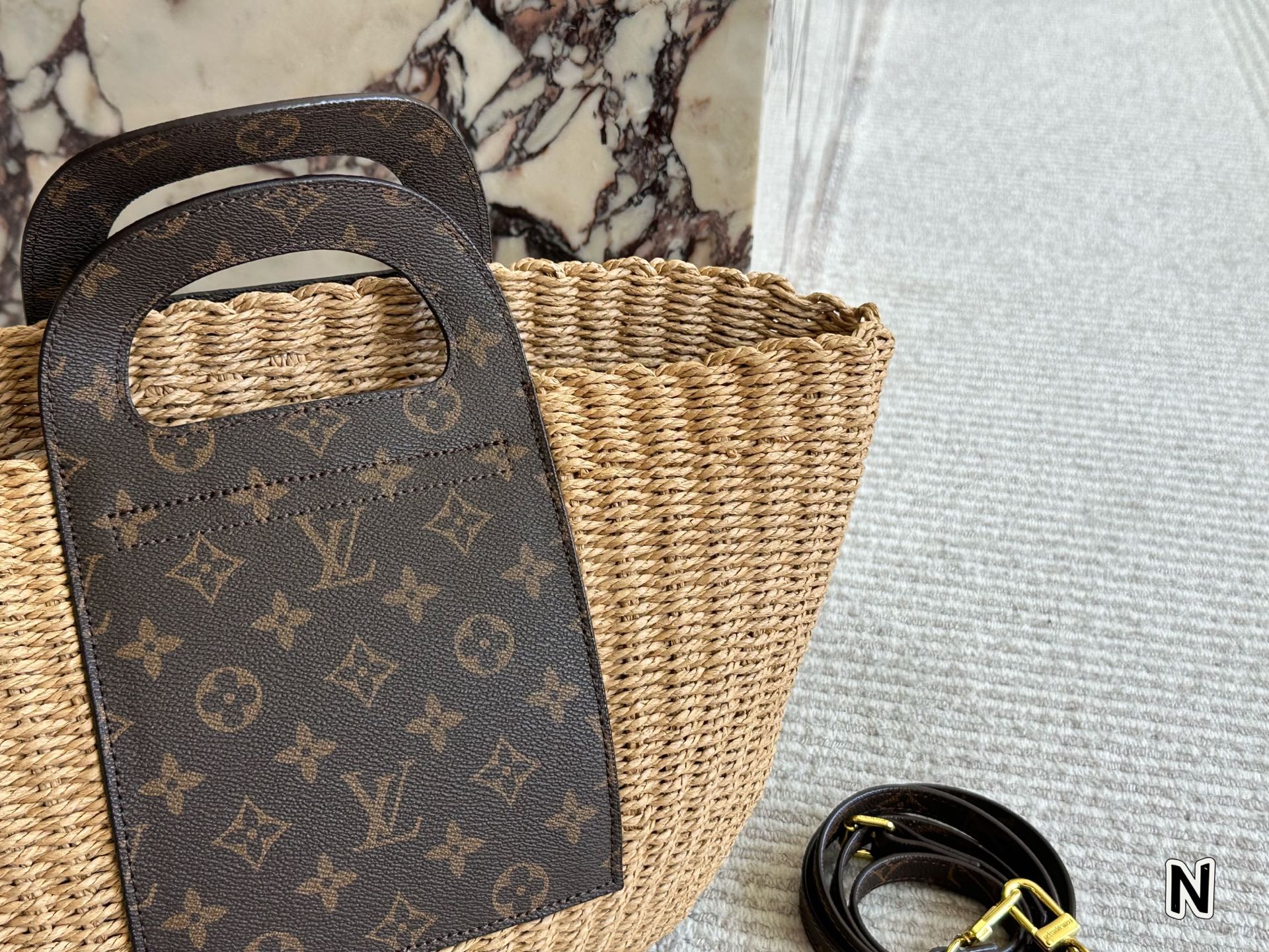 LV straw woven bag hand crossbody casual - cnluxepick