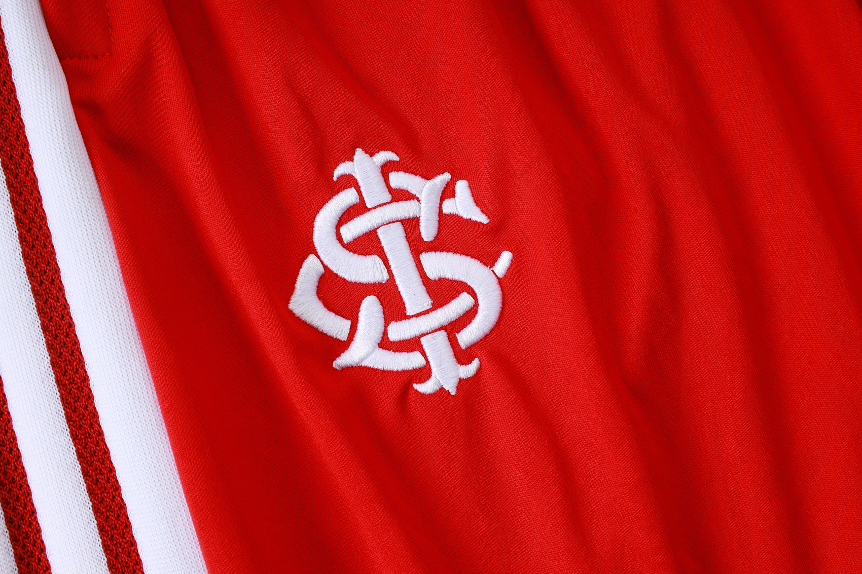 SC Internacional Half Zipper Training Suit B26014