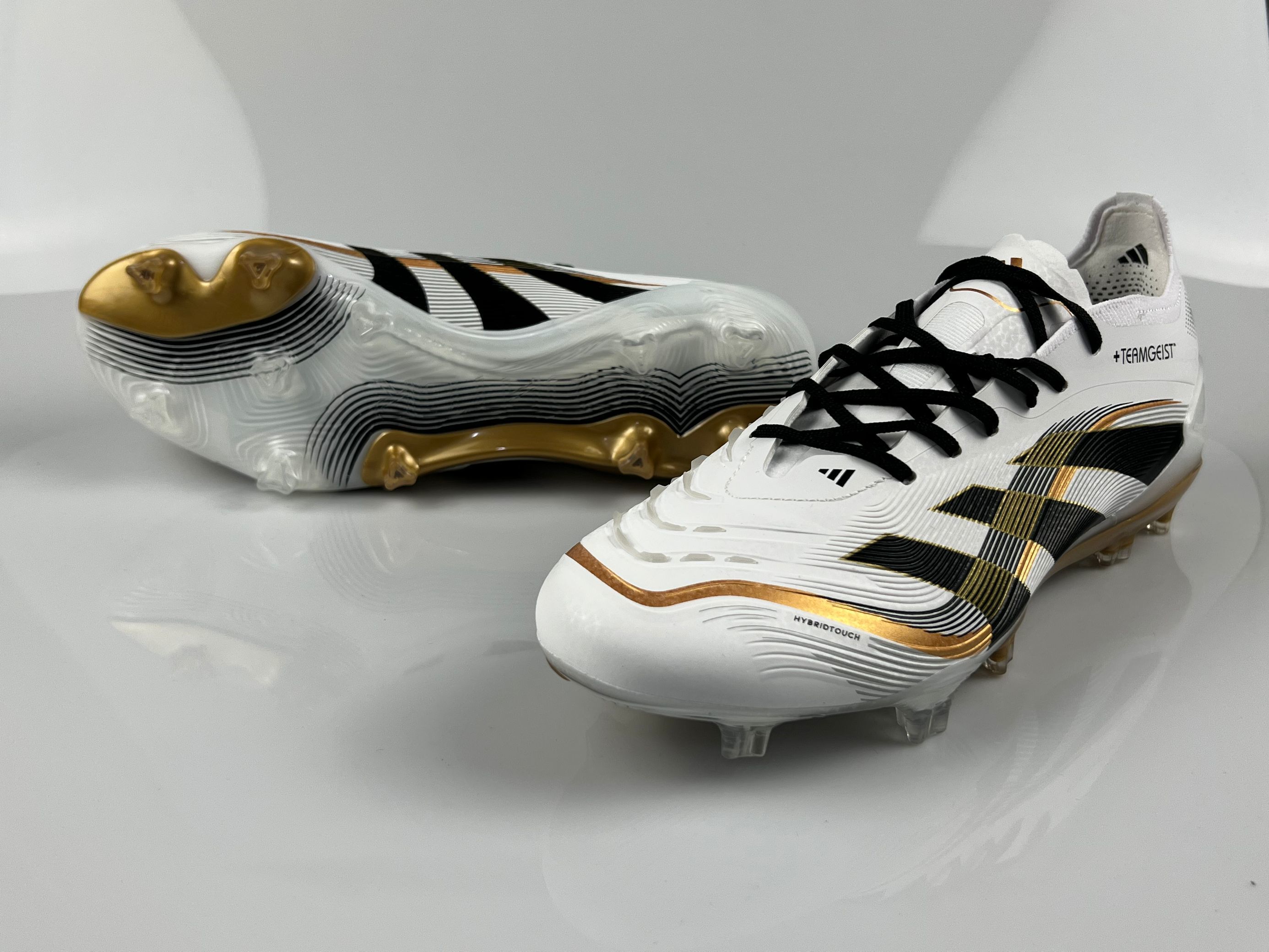 Adidas Predator Accuracy FG Boots Size: 39-45