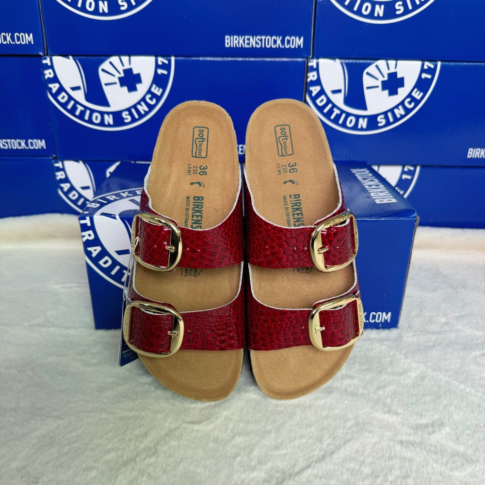 Birkenstock Arizona Snake-Pattern Casual Sandals