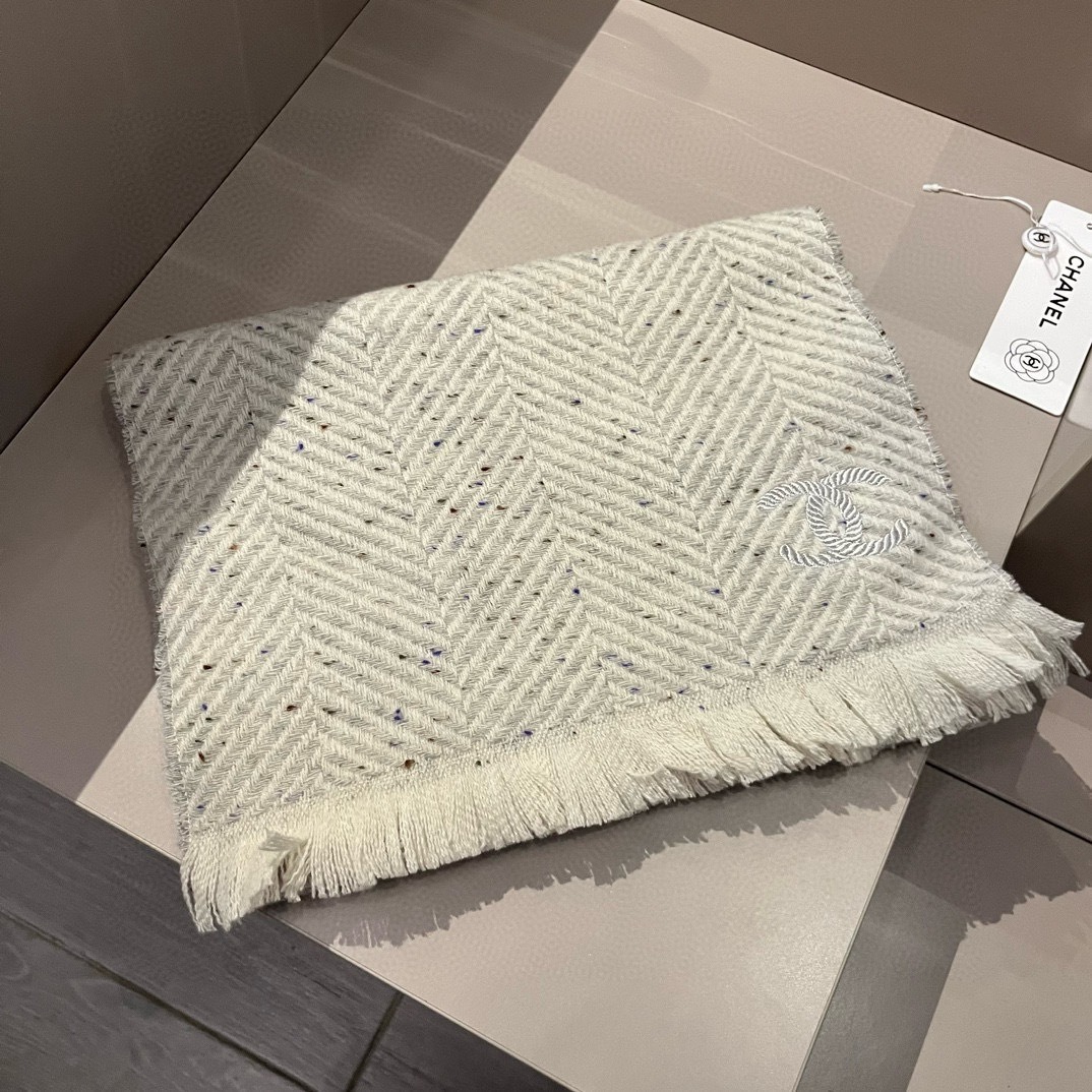 Chanel Cashmere Scarf Chevron White For Women 180cm