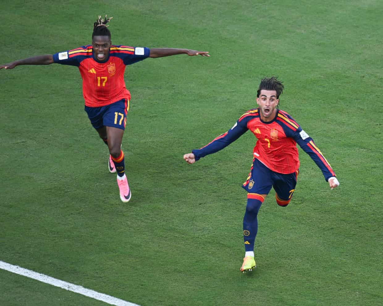 Nico Williams and Ferran Torres: The Substitutes Who Embodied Spain's Tactical Adaptability