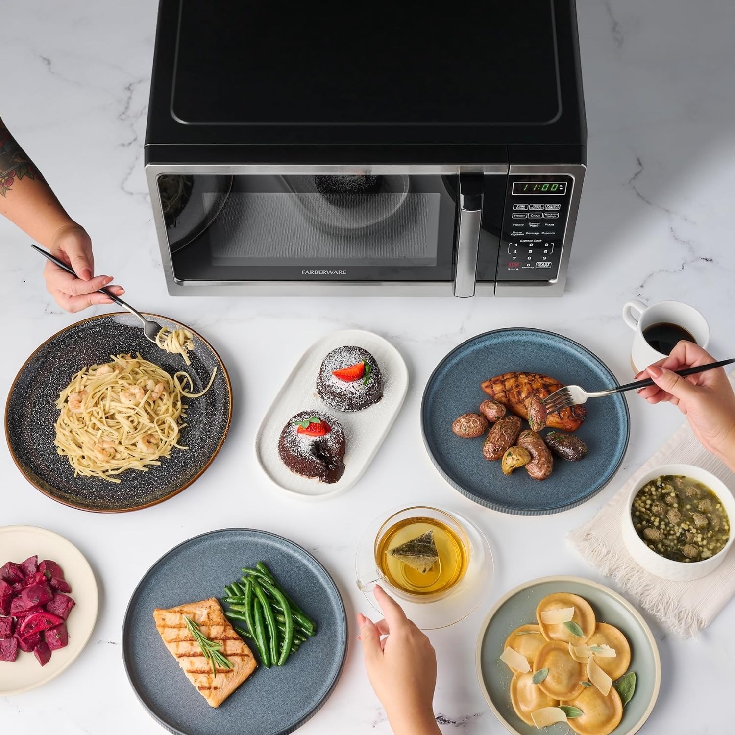 0.9 Cu. Ft. Countertop Microwave Oven – 900 Watts Power, Auto Cook Settings, Defrost, Easy Clean and Child Safety Lock – Stainless