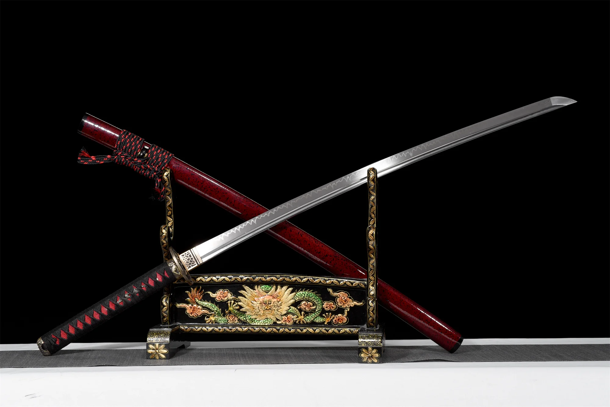 Black & Red Katana – T10 Clay Tempered, Full Tang