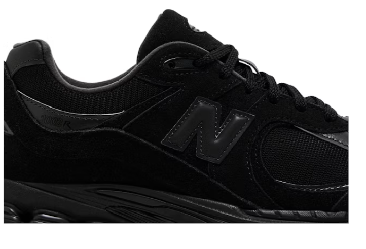 New Balance 2002R Black Cat U2002RBL Casual Running Shoes