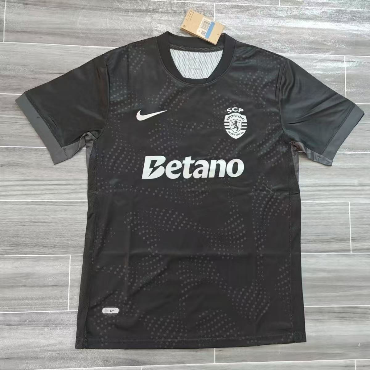 Lisbon Athletic 25-26 training jersey away short sleeved fan version