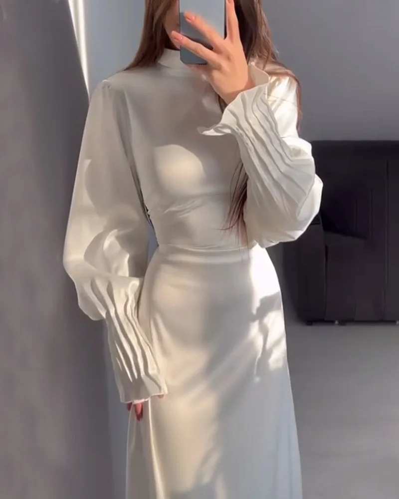 Cinched Waist Maxi Dress with Bishop SleevesClistos