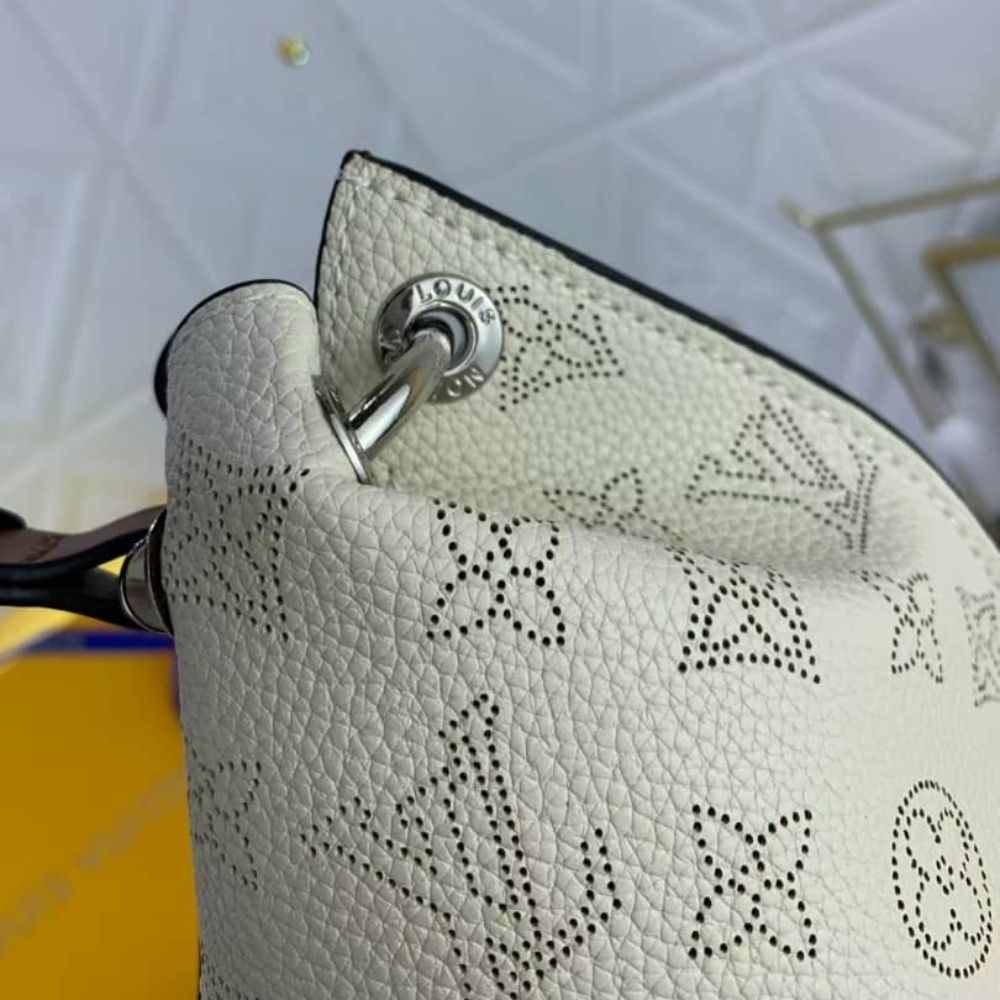 Louis Vuitton Carmel Hobo Mahina Leather Bag 15.7 Inches