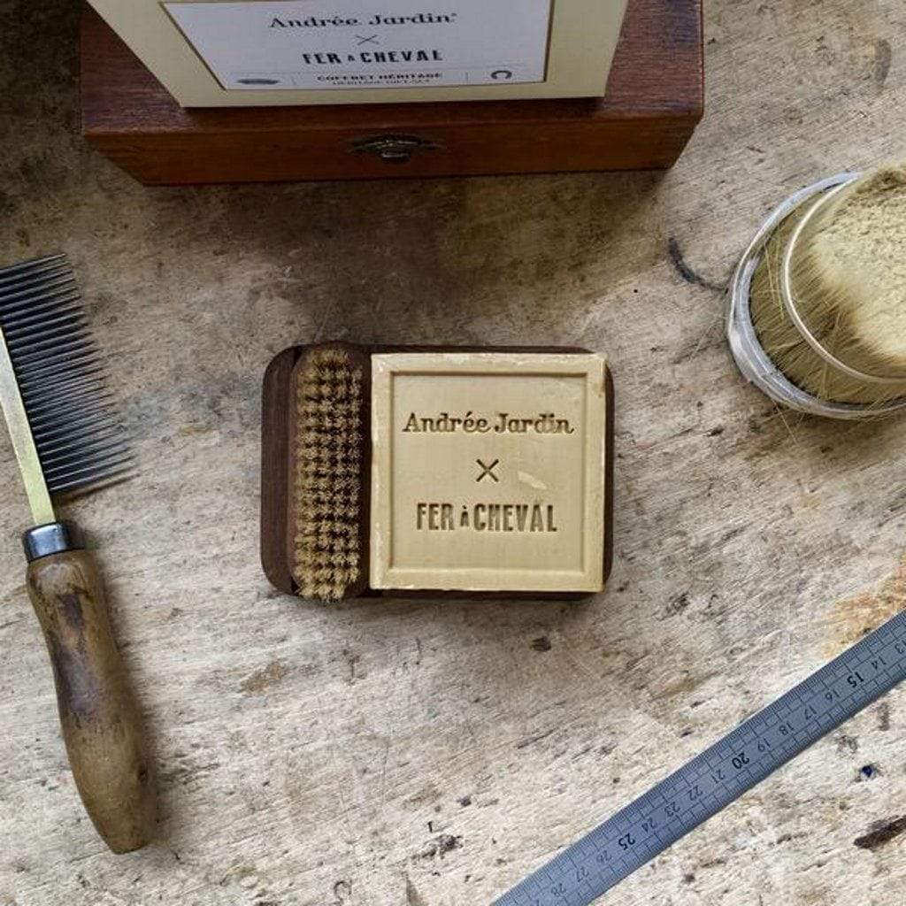 Soap Dish + Nailbrush Gift Set