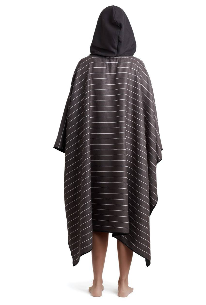 Nomadix Poncho Towel (Pinner Black)