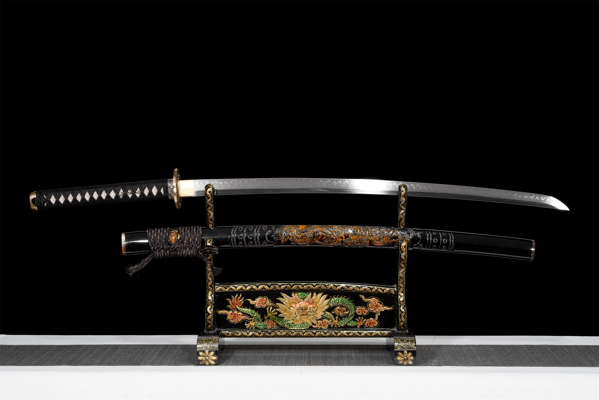 Dragon Carved Katana – T10 Clay Tempered, Full Tang