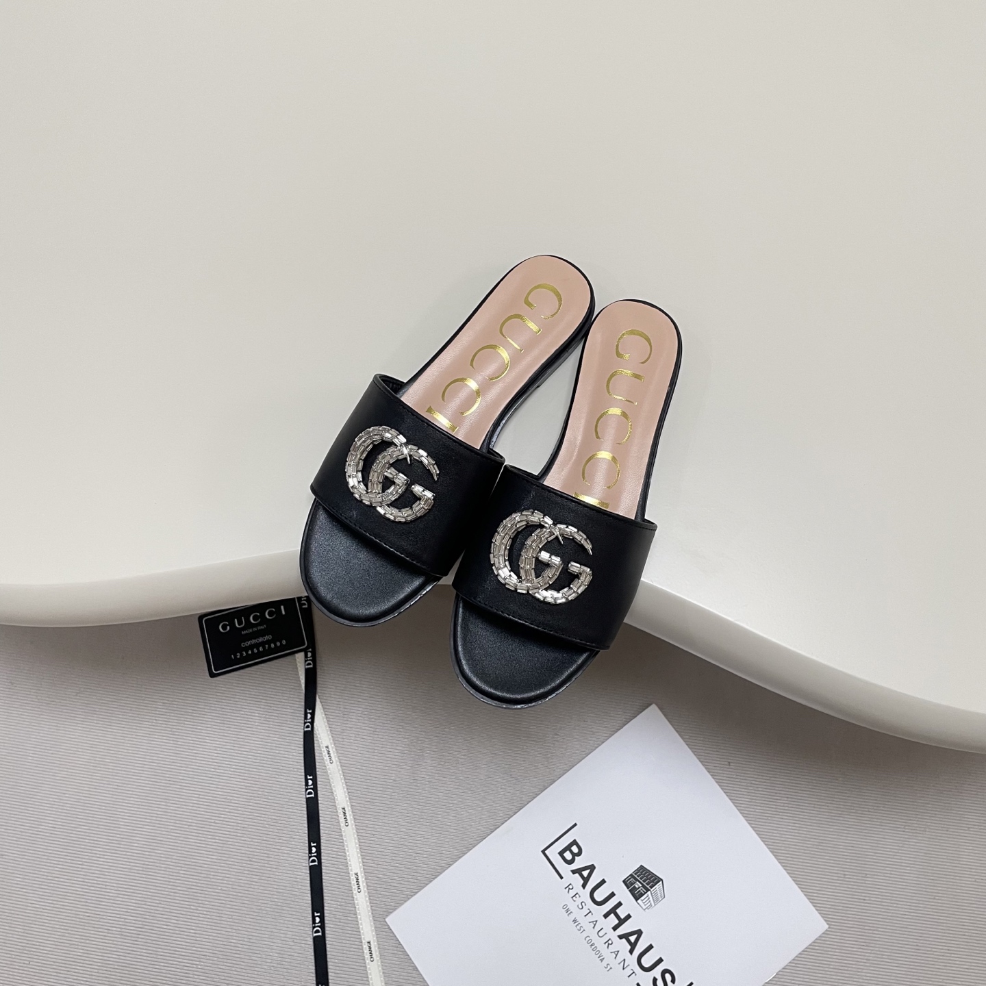 Gucci rhinestone flat slippers - cnluxepick