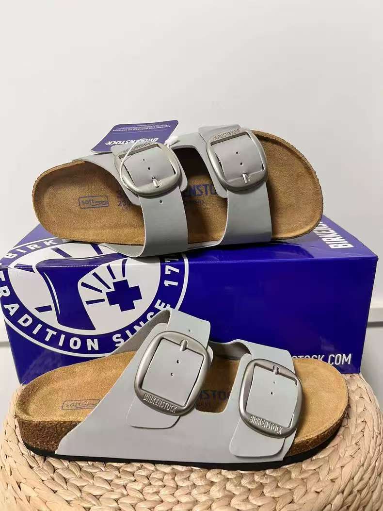 Birkenstock Arizona Matte Leather Casual Sandals
