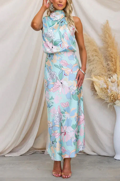Floral Halter Neck Maxi DressClistos